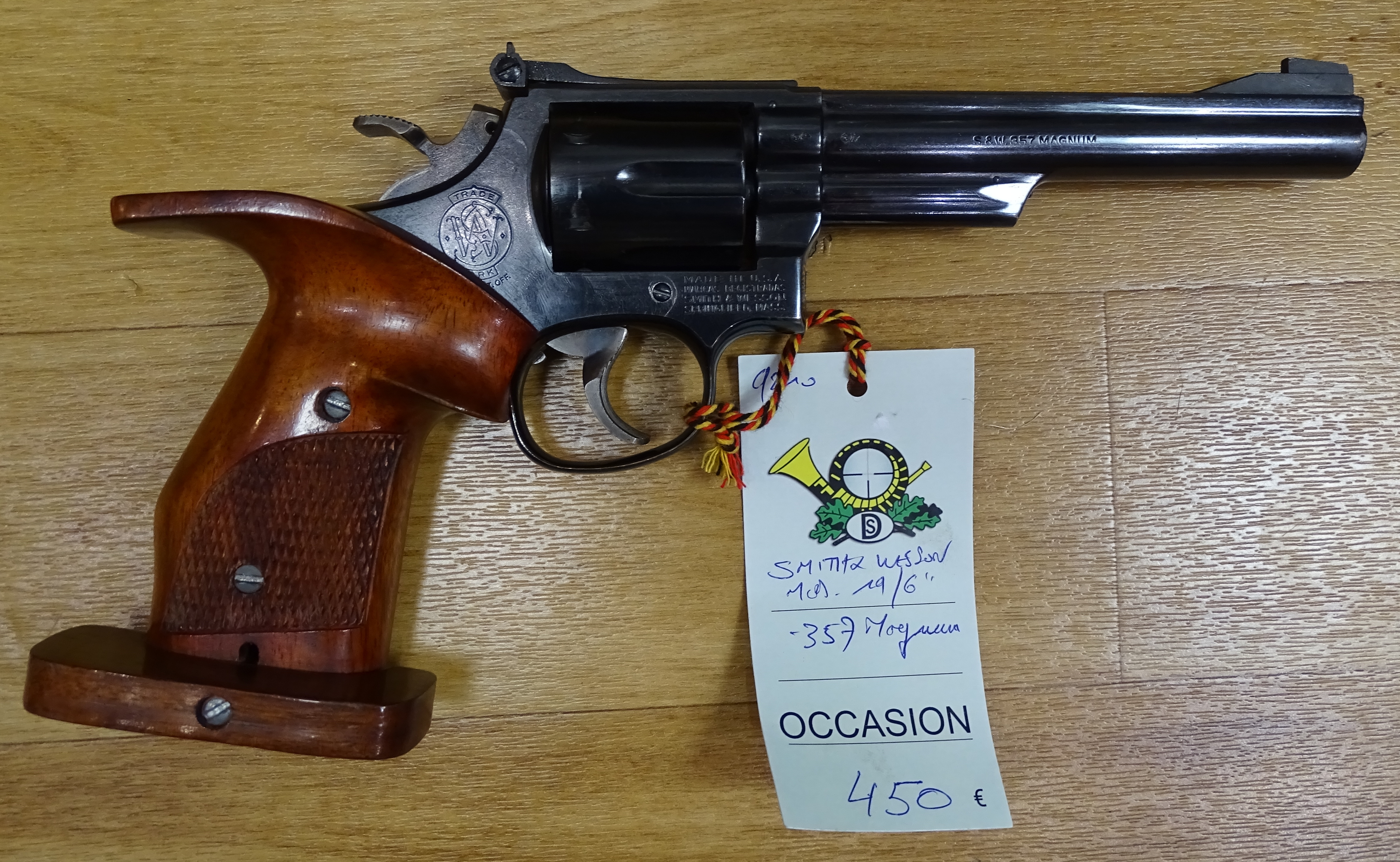 Revolver Smith & Wesson Mod 19/6''